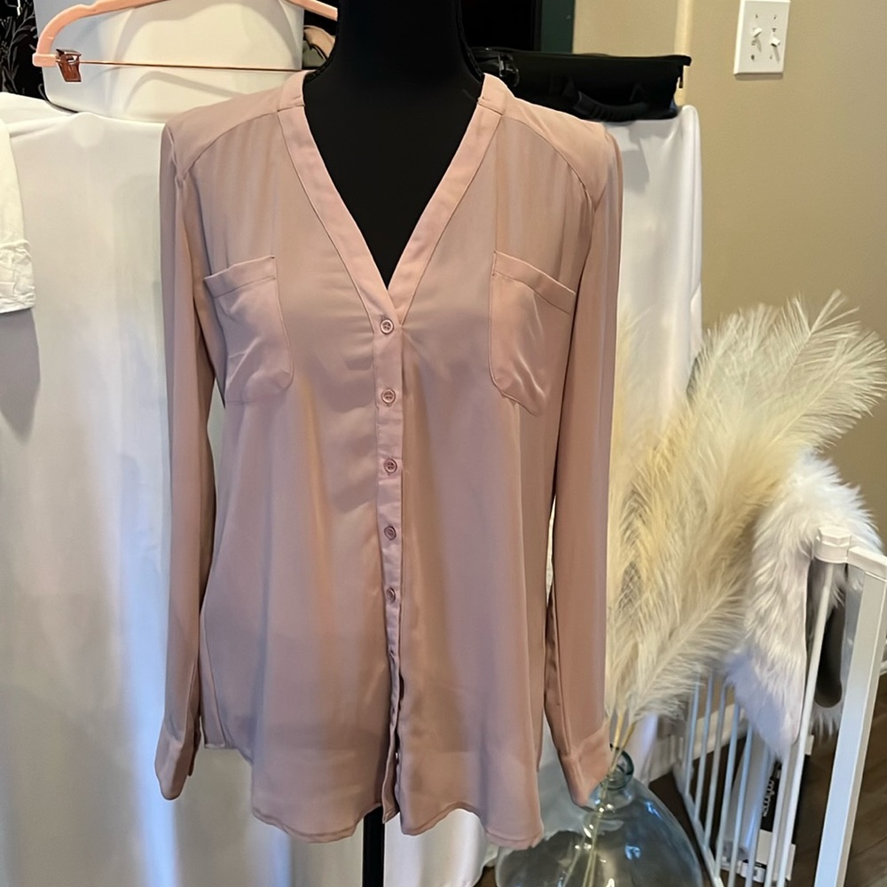 Long sleeve blouse with peek a boo back